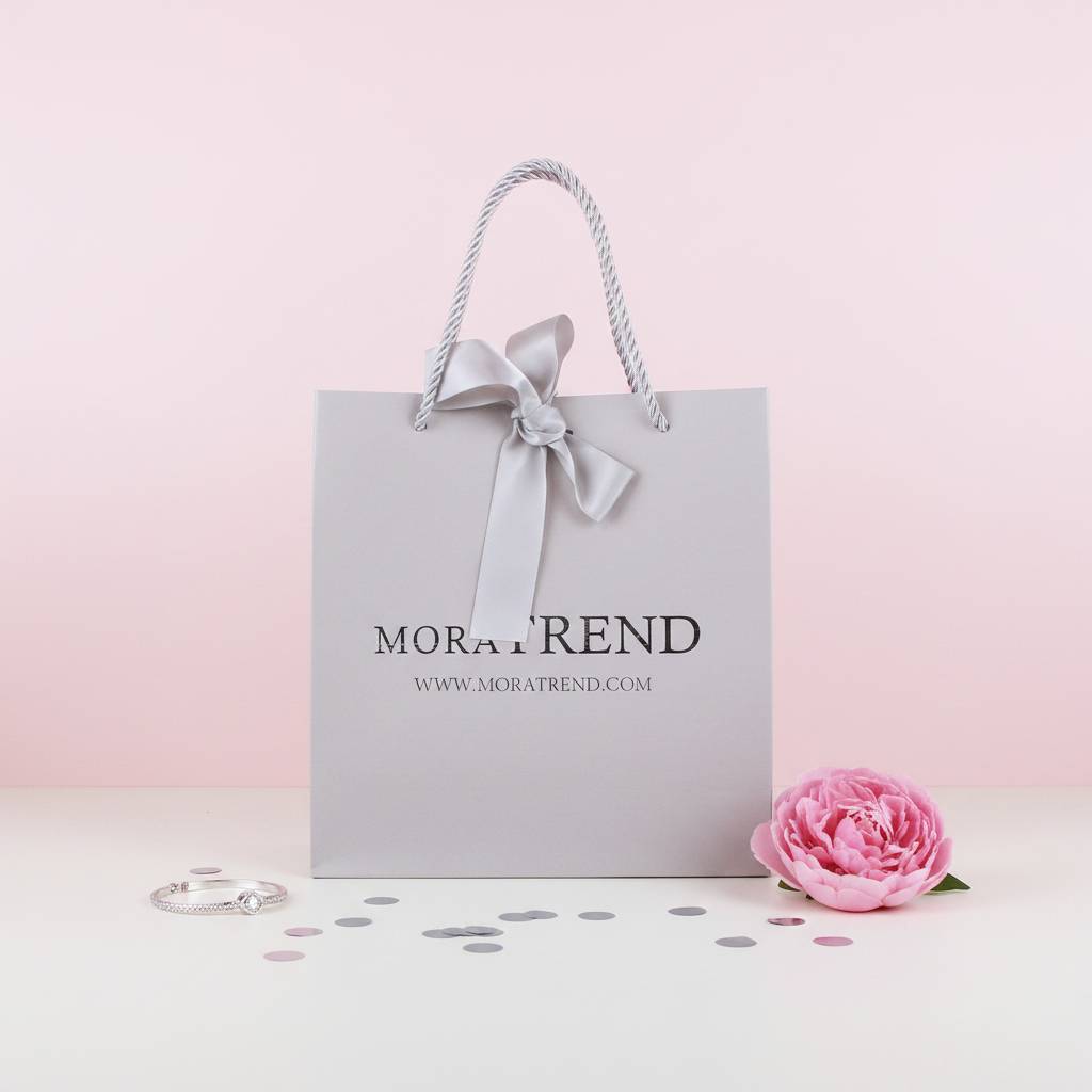 Wholesale Custom Printed Logo Shopping Clothing Packaging Paper Bag with Handle